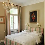 Boutique Splendid 3*