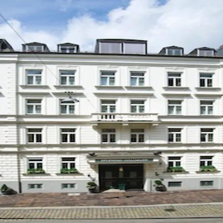 Boutique Splendid 3* Münih