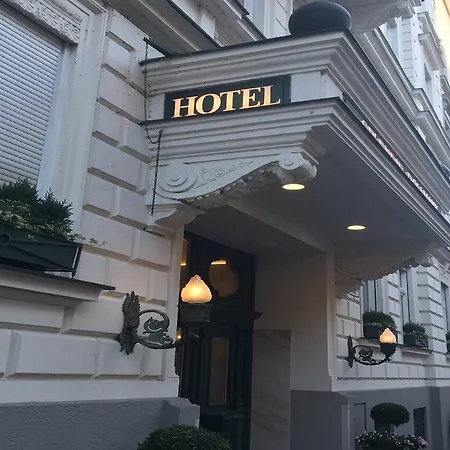 Boutique Splendid 3*
