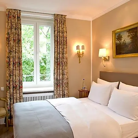 Boutique Splendid 3*