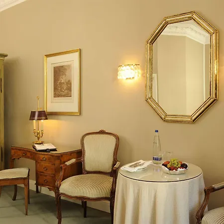 Boutique Splendid Hotel 3*